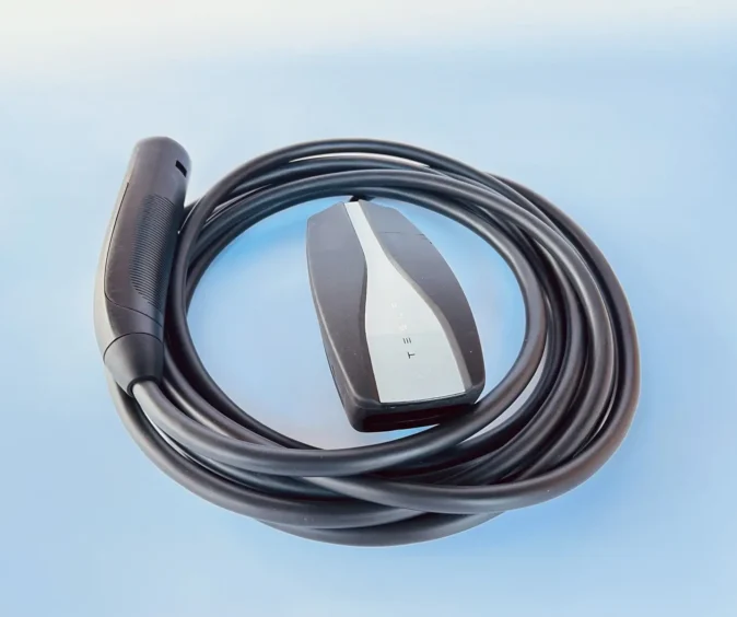 Оригінальна зарядка Tesla Mobile Connector Gen2, 32a - USA