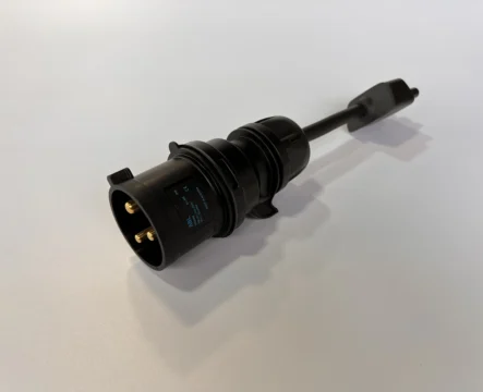 Адаптер, перехідник до оригінальної зарядки Tesla Mobile Connector Gen2, 32A, БЕЗ ЗАЗЕМЛЕННЯ.