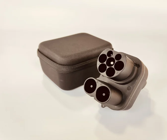 Перехідник (адаптер) ССS2 для швидкісної зарядки Tesla S/X/3/Y, 250кВт.