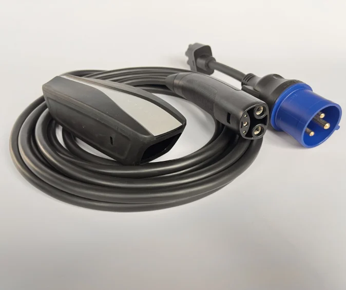 Комплект : Оригінальна зарядка Tesla Mobile Connector Gen2, 32A, USA, (нова) + адаптер 32А.