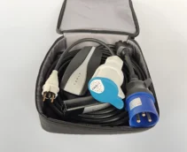 Комплект : Оригінальна зарядка Tesla Mobile Connector Gen2, 32A, USA, (нова) + адаптер 32А + адаптер 32А-16А + сумка.