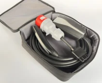 Комплект : Оригінальна зарядка Tesla Mobile Connector Gen2, 32A, USA, (вживана) + адаптер 32А(червоний)+ сумка.