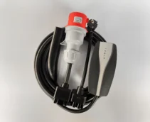 Комплект : Оригінальна зарядка Tesla Mobile Connector Gen2, 32A, USA, (вживана) + адаптер 32А (червоний) + адаптер 16А.