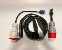 Комплект : Оригінальна зарядка Tesla Mobile Connector Gen2, 32A, USA, (вживана) + адаптер 32А(червоний) + адаптер 32А-16А(червоний).