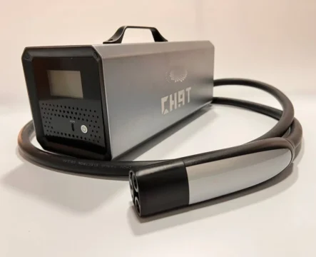 Розрядний пристрій для Tesla USA, пристрій із конекторами NACS Tesla.