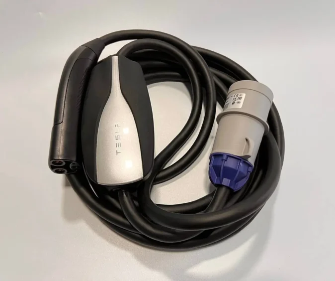 Зарядний пристрій Tesla Mobile Connector Gen1, 40A, 9 кВт, Оригінал. USA.