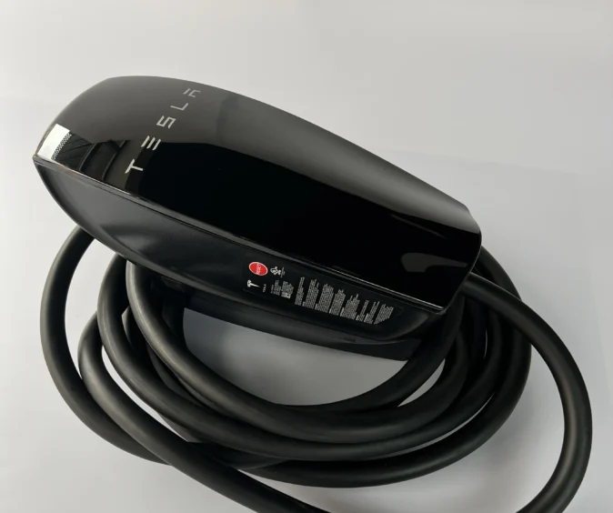 Оригінальна зарядна станція Tesla Wall Connector Black Gen2 (USA,80A)
