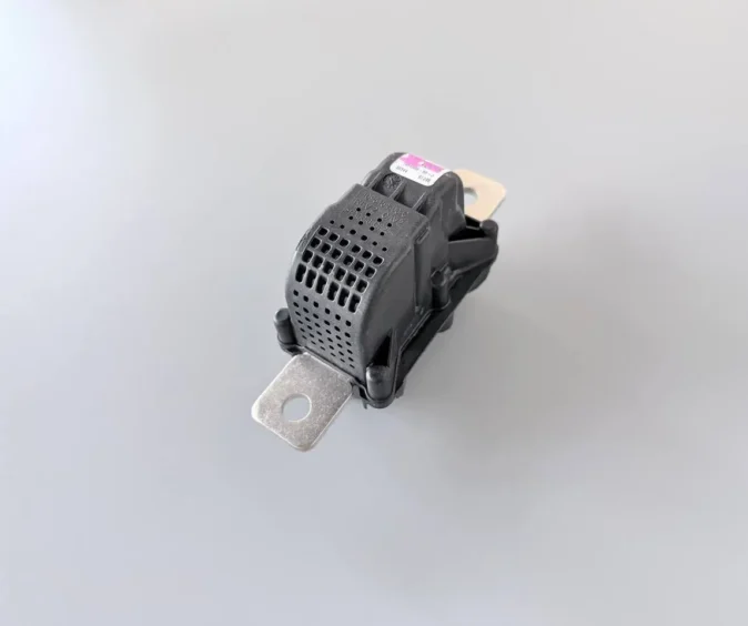 ОРИГІНАЛ !!! ПІРОПАТРОН основної батареї TESLA Model 3/Y