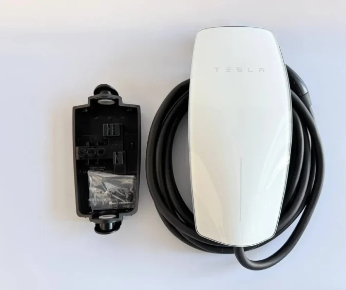 Зарядна станція Tesla Wall Connector USA Gen3, (48A). Оригінал