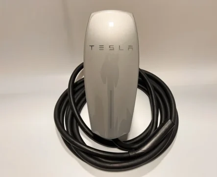 Оригінальна зарядна станція Tesla Wall Connector Silver Gen2 (USA,80A)