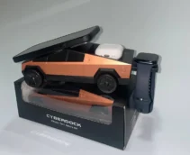 Бездротова зарядна станція Cybertruck 3 в 1. CYBERDOCK ЗАРЯДКА