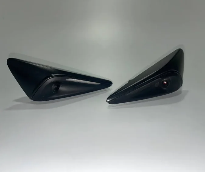 Інфрачервоні бокові камери ліва / права Tesla Model 3 та Y ОРИГІНАЛ !