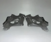 Кронштейн лівий|правий /кріплення переднього крила/ Tesla Model Y JUNIPER