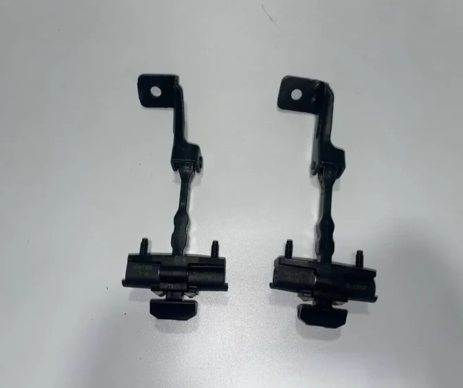 Обмежувачі дверей на Tesla Model 3 ОРИГІНАЛ