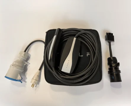 Tesla Mobile Connector Gen2 32A комплект