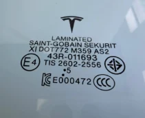 СКЛО ліве подвійне TESLA Model 3 | 3 HIGHLAND (2022 - 2023) ОРИГІНАЛ