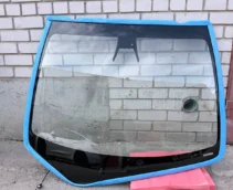 Оригінальне лобове скло Tesla Model Y 2022-2023 з підігрівом