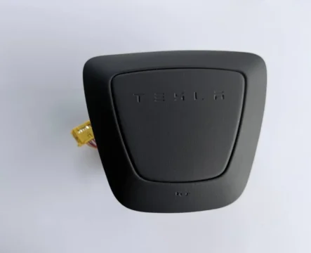 Подушка безпеки в кермо Tesla Model 3 Highland / Model Y Juniper Тесла airbag