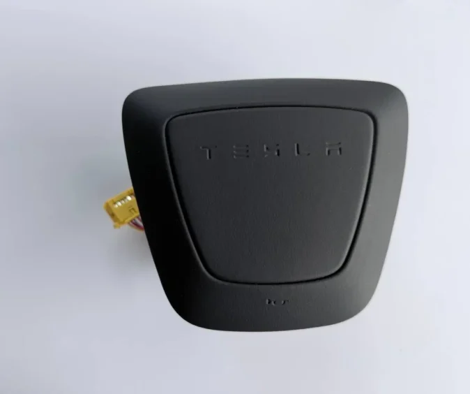 Подушка безпеки в кермо Tesla Model 3 Highland / Model Y Juniper Тесла airbag